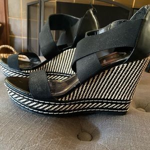 Charles by Charles David Woven heeled shoes